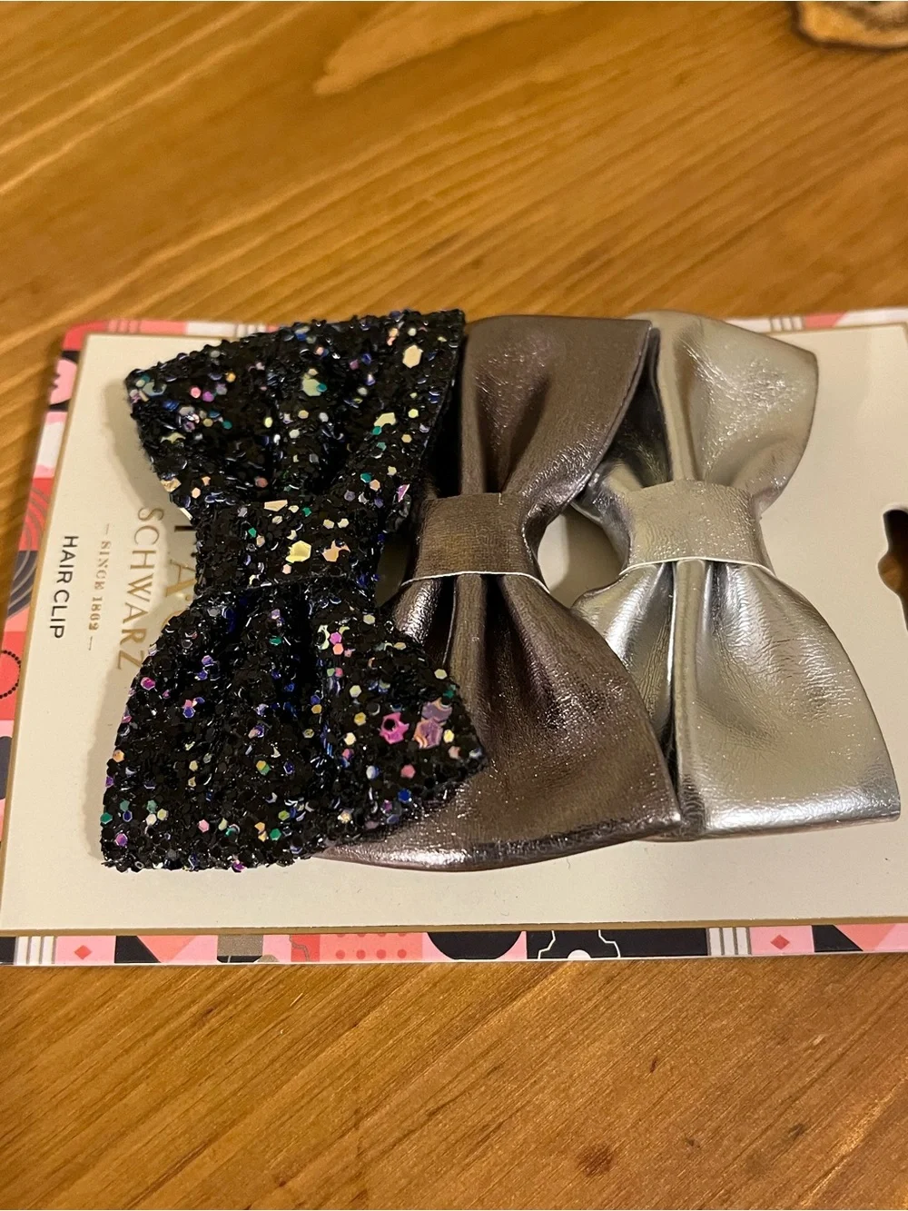 FAO Schwarz Metallic Silver and Black Glitter Bow Hair Clips